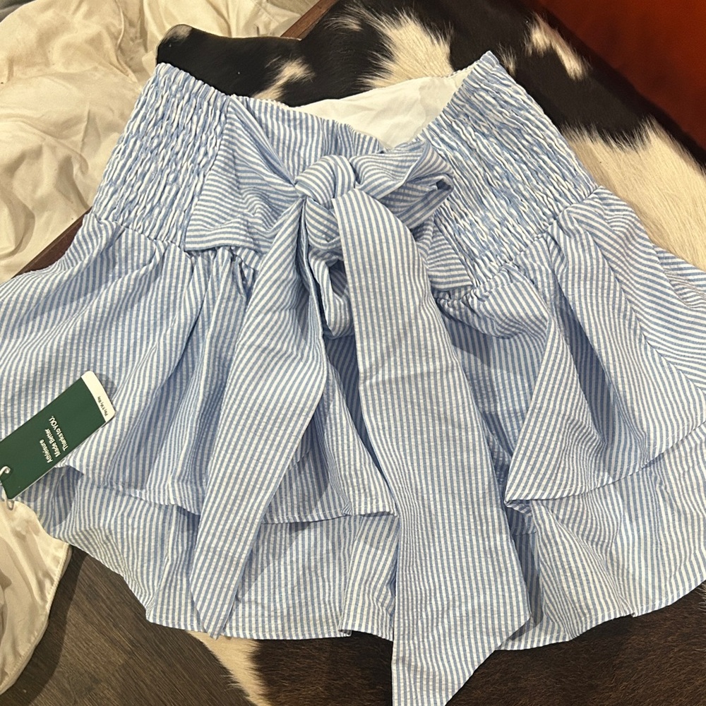 Halara High Waisted Tie Back Mini